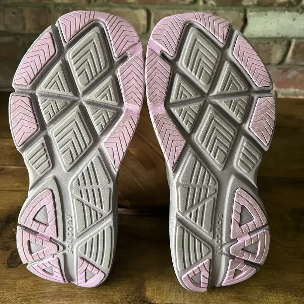 Saucony Guide 18 Cushioned Women Size 9 Cream Lavender Running Shoes Sneakers